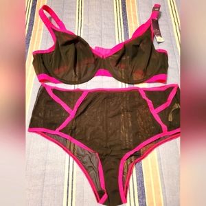 Bra and Panty set from Lane Bryant 44DD/18-20